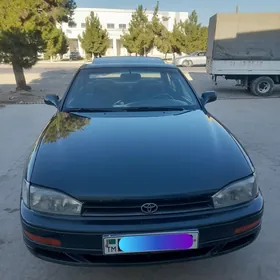 Toyota Camry 1992