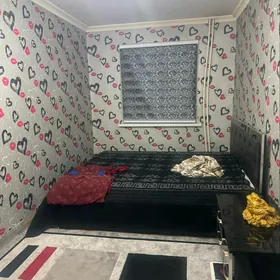 Arenda 11 mkr 4/3 etaz 3 kom