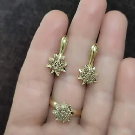 gyzyl kamplekt