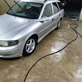 Opel Vectra 2000