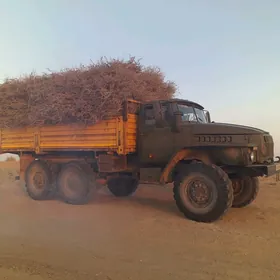 Ural 4320 1993