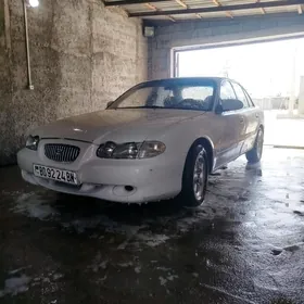 Hyundai Sonata 1998
