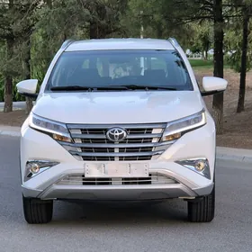 Toyota Rush 2023