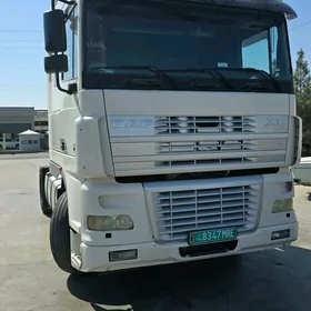 DAF 480 2004