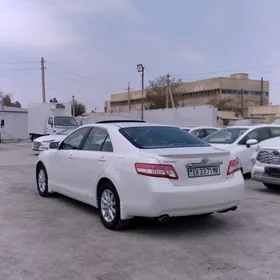 Toyota Camry 2010
