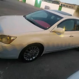 Toyota Avalon 2005