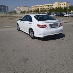 Toyota Camry 2010