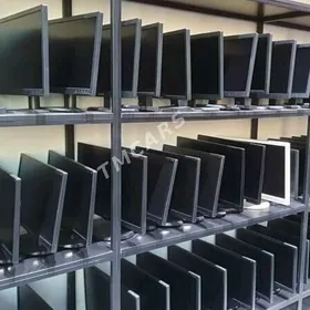 Monitor (монитор) 19️