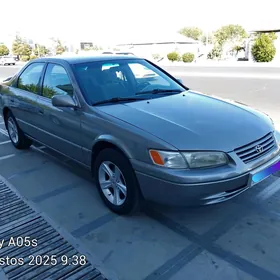 Toyota Camry 1999