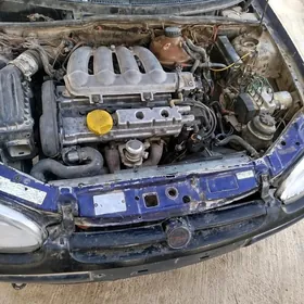 Opel Vita 1995