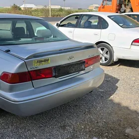 Toyota Camry 2000