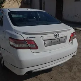 Toyota Camry 2010