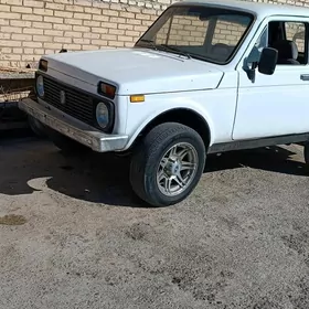 Lada Niva 1984