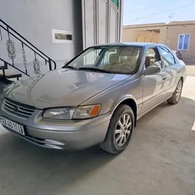 Toyota Camry 1997