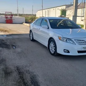 Toyota Camry 2010