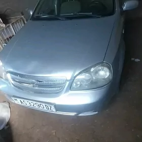 Daewoo Lacetti 2004