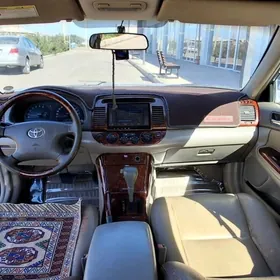 Toyota Camry 2003