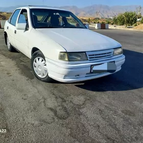 Opel Vectra 1992