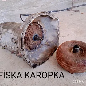 TOYOTA MARKA 2.5 KAROPKA