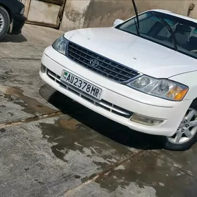 Toyota Avalon 2000
