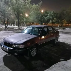 Daewoo Nexia 2001