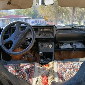 Lada 2107 2002
