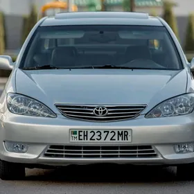 Toyota Camry 2004
