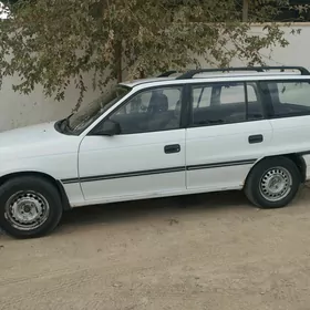 Opel Astra 1993