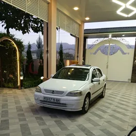 Opel Astra 2000