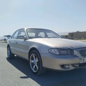 Hyundai Sonata 1996