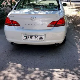 Toyota Avalon 2008