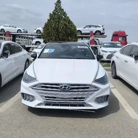 Hyundai Sonata 2021