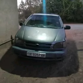 Toyota Sienna 1999