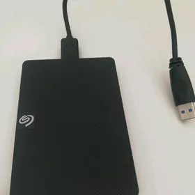 Внеш жесткий диск Seagate 1t