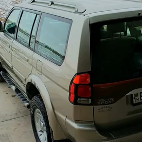 Mitsubishi Montero Sport 2003