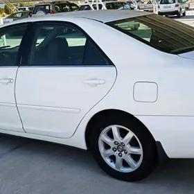 Toyota Camry 2003