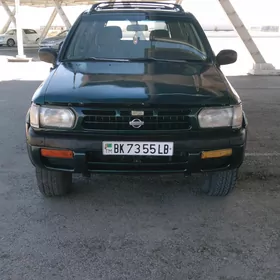 Nissan Pathfinder 1998