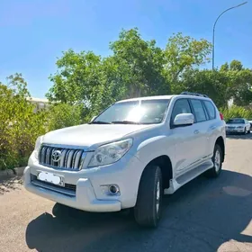 Toyota Land Cruiser Prado 2012