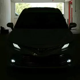 Toyota Camry 2020