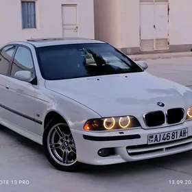 BMW E39 2000