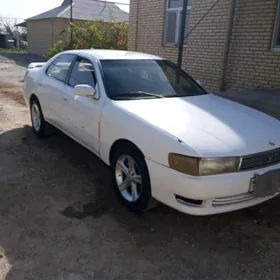Toyota Cresta 1992