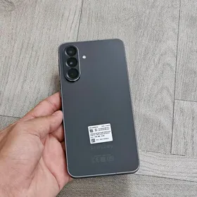 Samsung A56. 8/128. wetnam