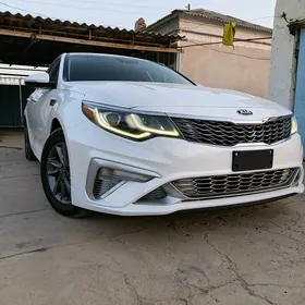 Kia Optima 2020