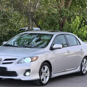 Toyota Corolla 2013