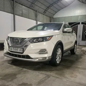 Nissan Rogue Sport 2020