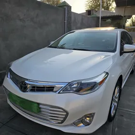 Toyota Avalon 2013