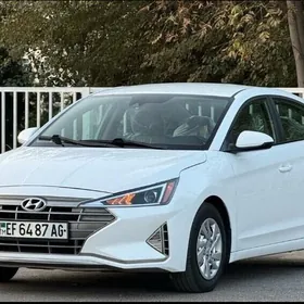 Hyundai Elantra 2020
