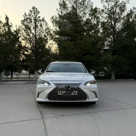 Lexus ES 350 2021