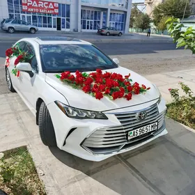 Toyota Avalon 2021