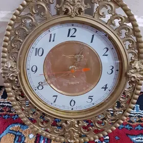Настенные часы